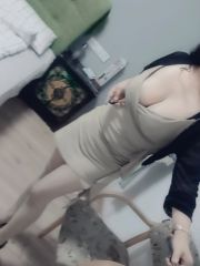 秦淮丰满巨乳丽丽