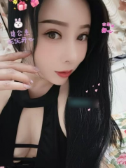 情趣骚货前凸后翘主动爱爱