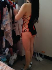 新市巨乳长腿小妖精