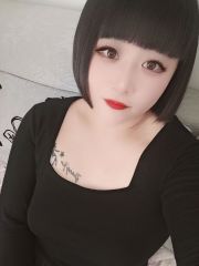 丰满型小姐姐