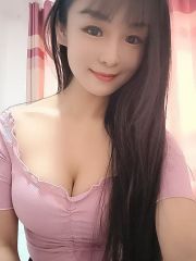 反差敏感体质嫩妹